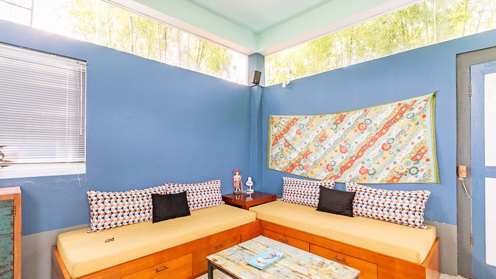 Villa 1 Bedrooms with Ocean View in Close Beach Pererenan Bali