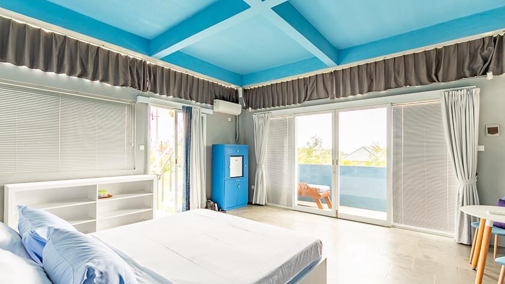 Villa 1 Bedrooms with Ocean View in Close Beach Pererenan Bali