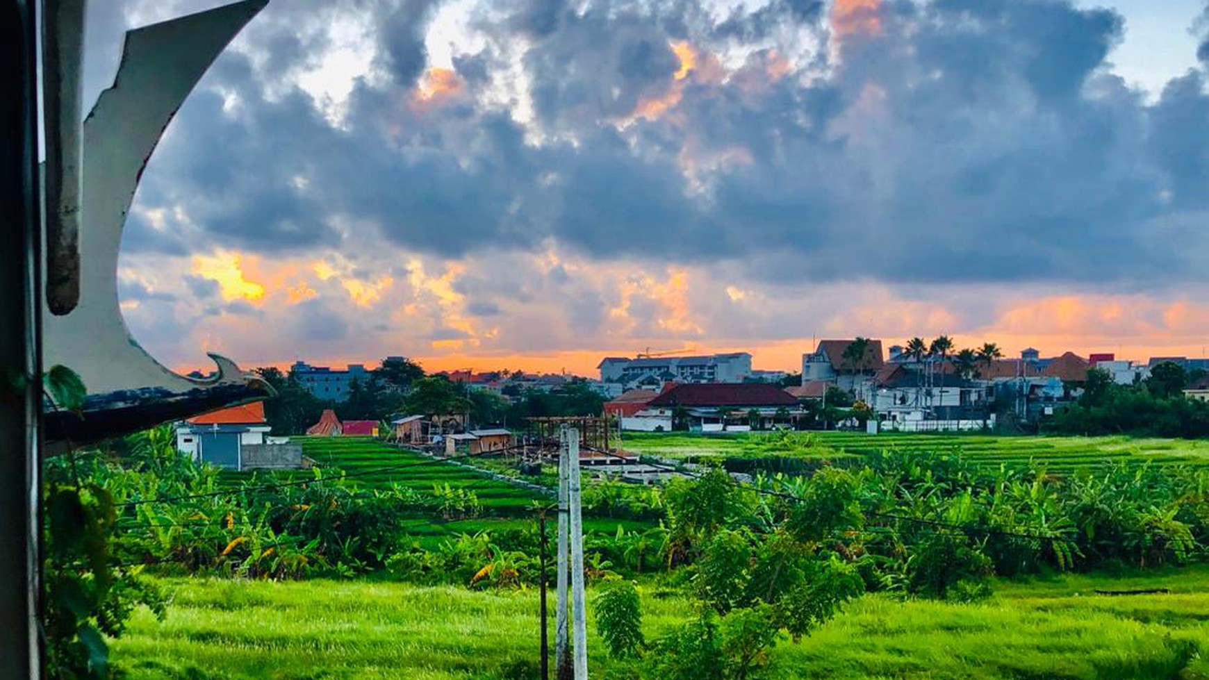 Villa 1 Bedrooms with Ocean View in Close Beach Pererenan Bali