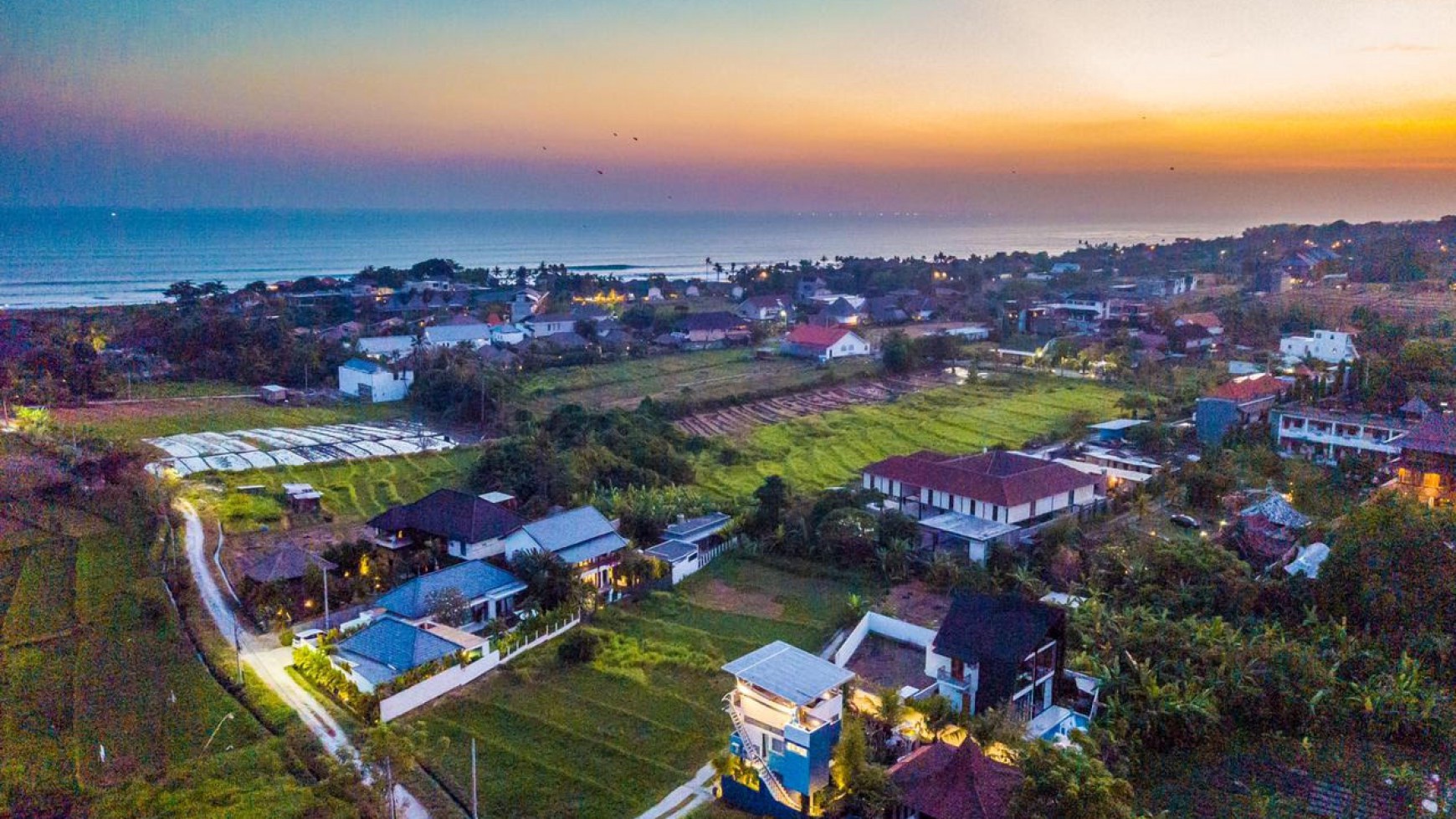 Villa Leasehold Pool and Gardens near Canggu Beaches