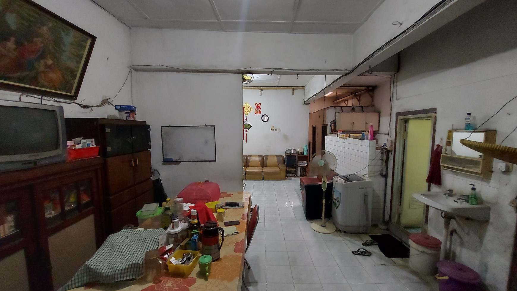Ruko mepet NJOP lebar 6 jalan raya besar di Kramat Raya Kwitang Senen