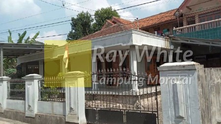 Dijual Rumah di Tanjung Karang Pusat