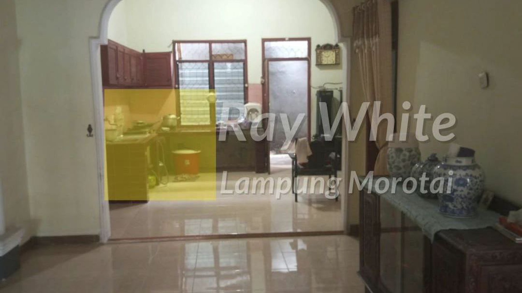 Dijual Rumah di Tanjung Karang Pusat