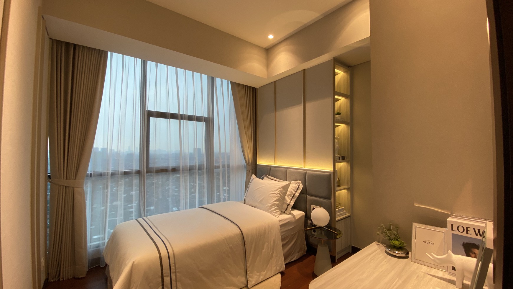 Apartemen Casa Grande Residence 3+1 Bedroom With Private Lift Murah