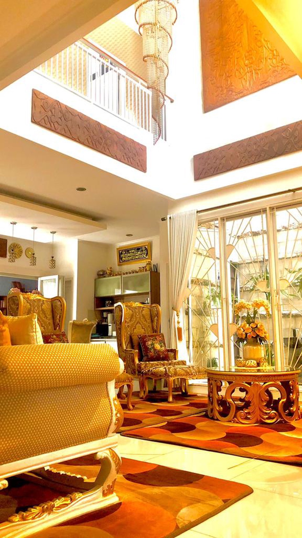 Rumah Cantik Siap Huni, Full Furnish di Kota Wisata Cibubur