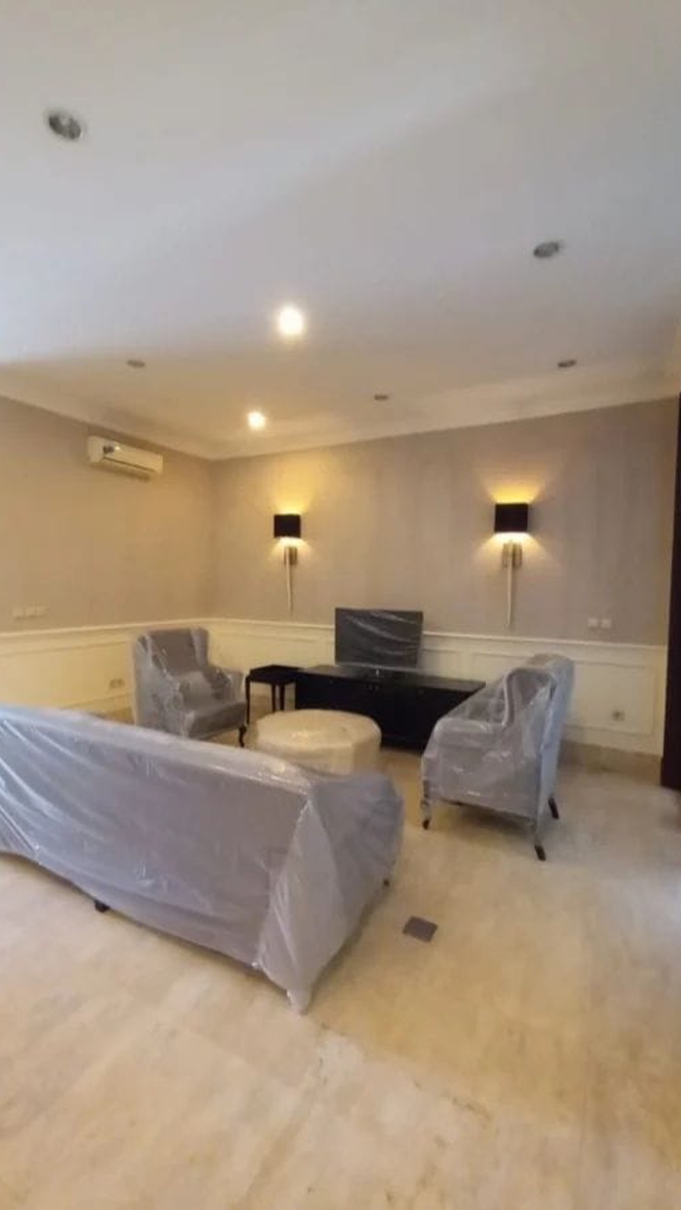 Brand New Luxurious Home Branded Furnished Pondok Indah