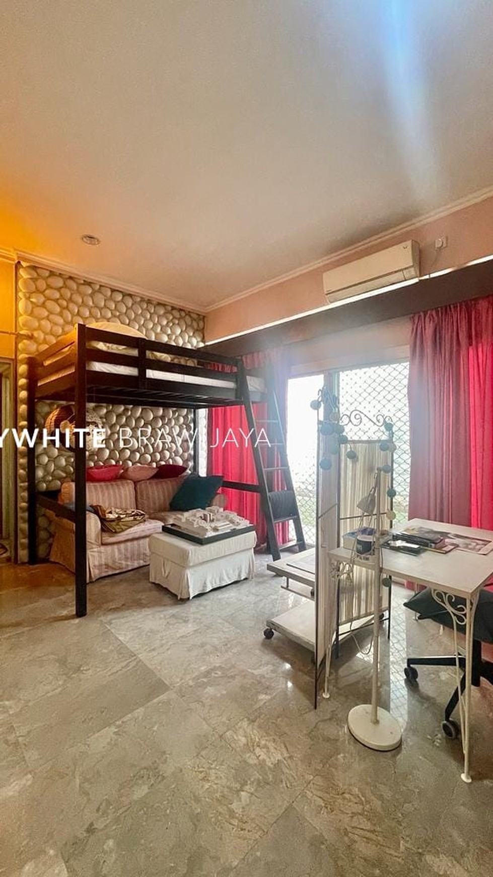 Best Price Rumah Lama Hitung Tanah Area Jaya Mandala Kuningan