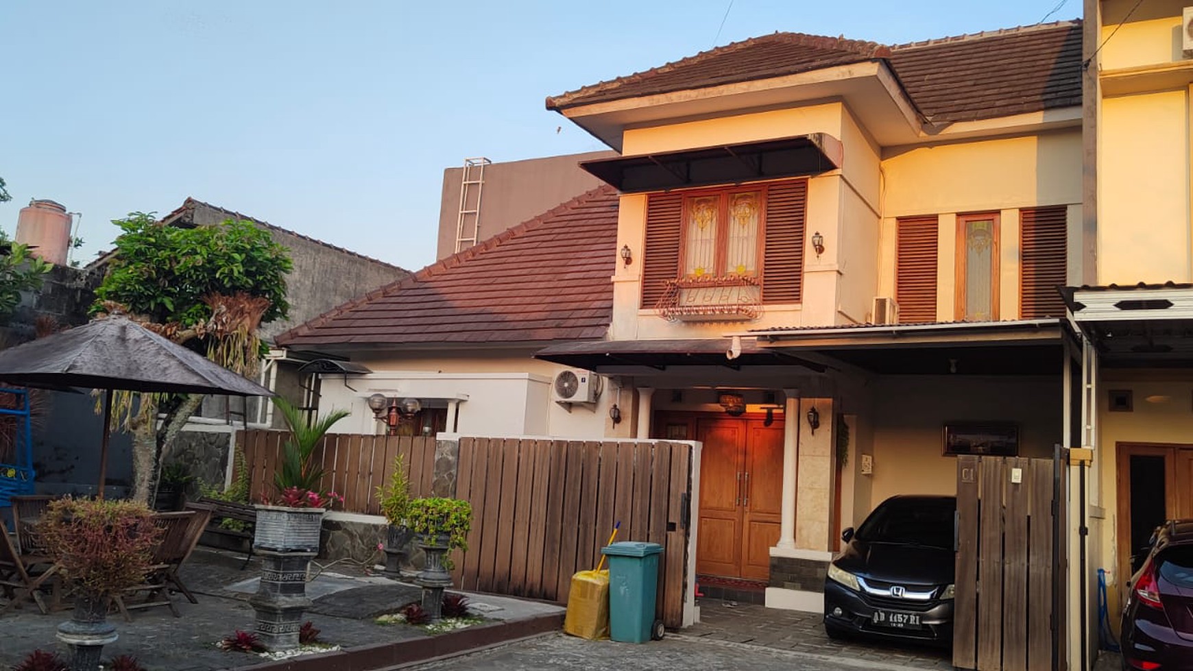 Rumah Mewah Semi Furnish Lokasi Perum Titi Bumi Residence Gamping Sleman 