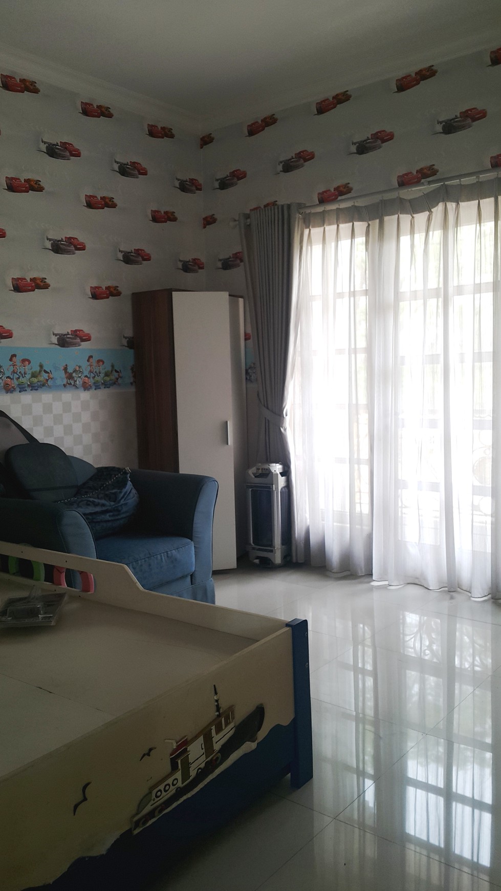 Dijual  Cepat ! Rumah 2lt - Deltamas Cikarang