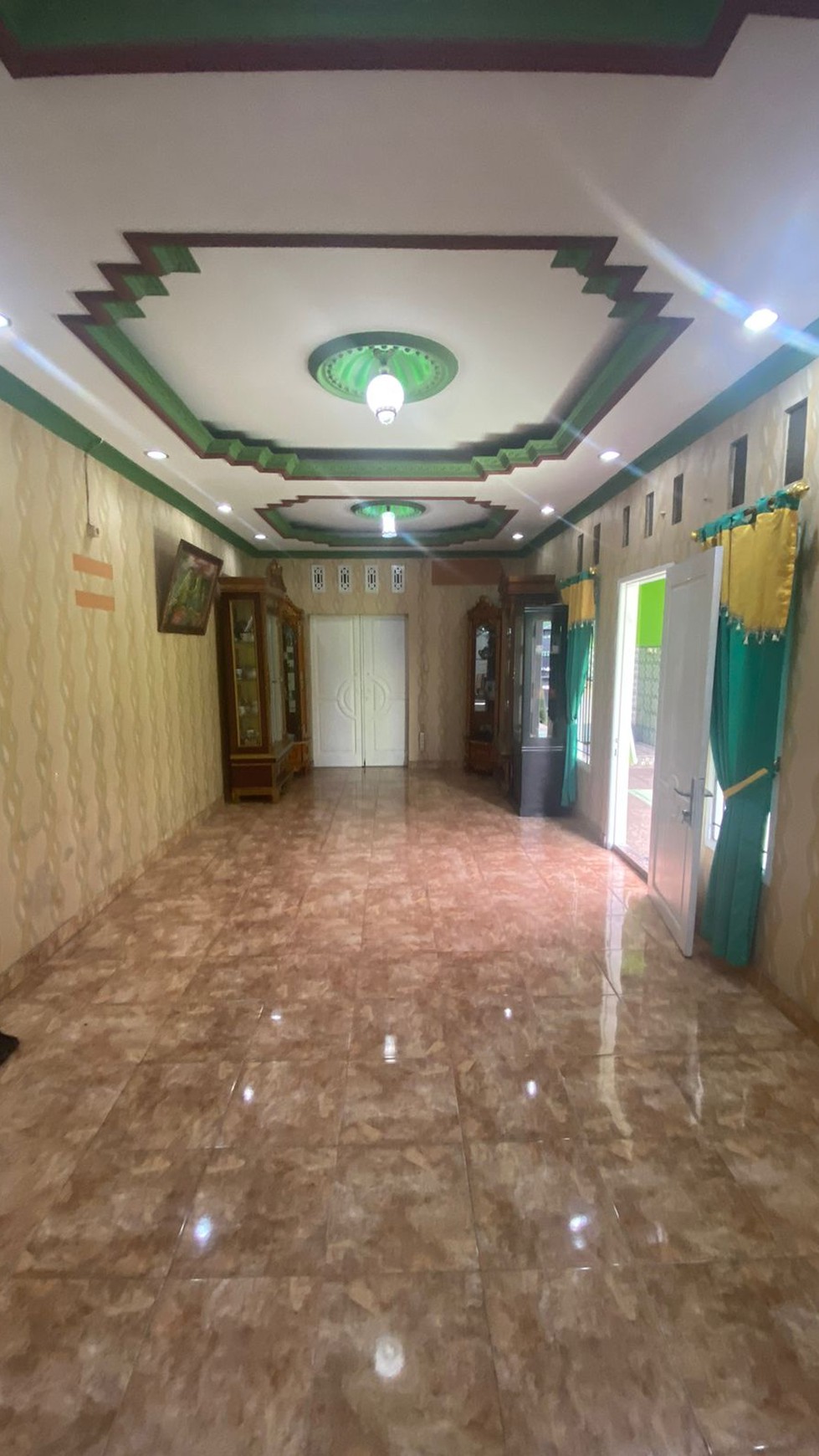 Dijual Cepat !! Rumah Taman Kintamani - Bekasi