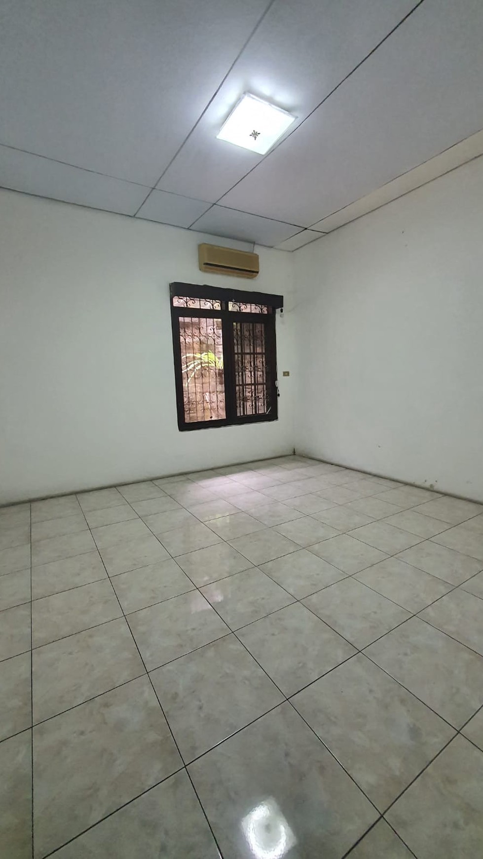 Dijual Rumah Area Duren Sawit