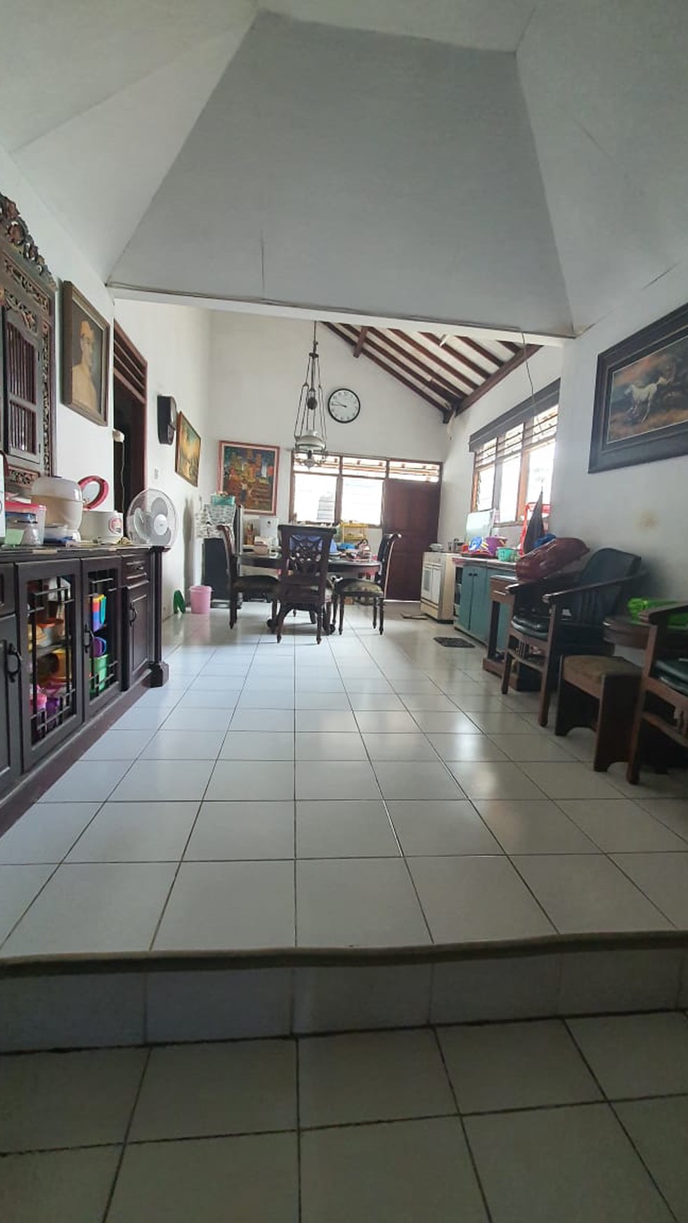 Dijual Rumah Nyaman Area Pasar Rebo