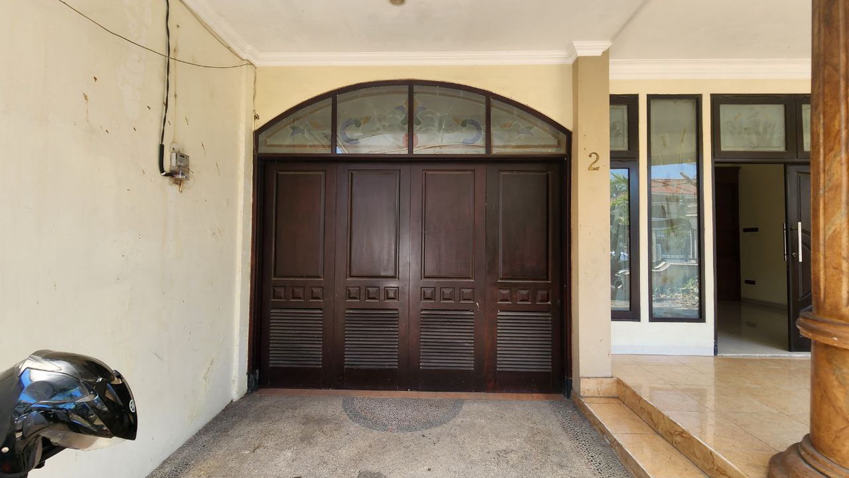 Rumah Dijual Area Exclusif Surabaya Timur 