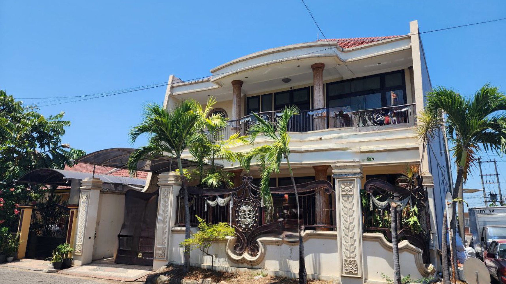 Rumah Dijual Area Exclusif Surabaya Timur 