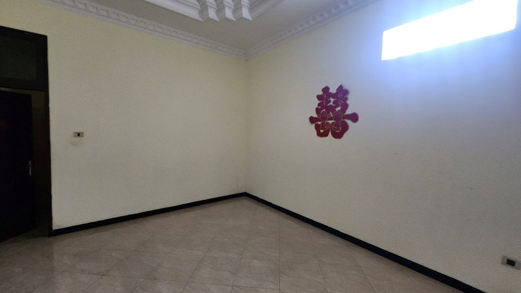 Rumah Dijual Area Exclusif Surabaya Timur 