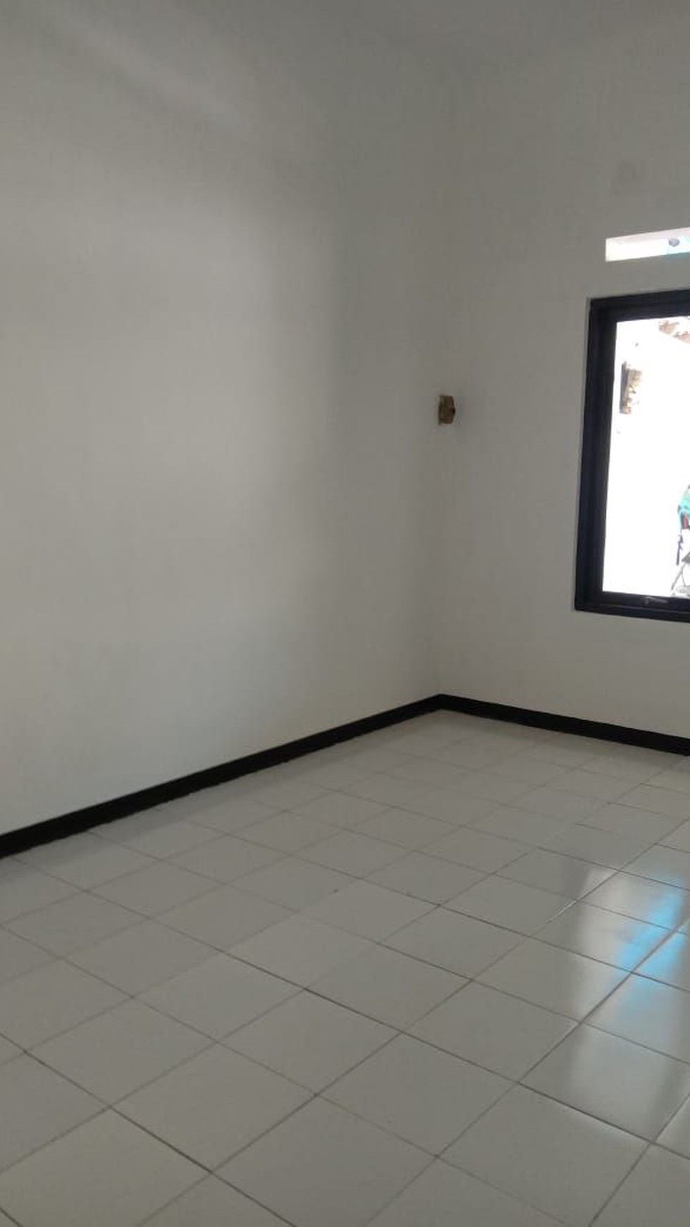 Dijual Rumah Terawat di Babatan Pilang Wiyung 