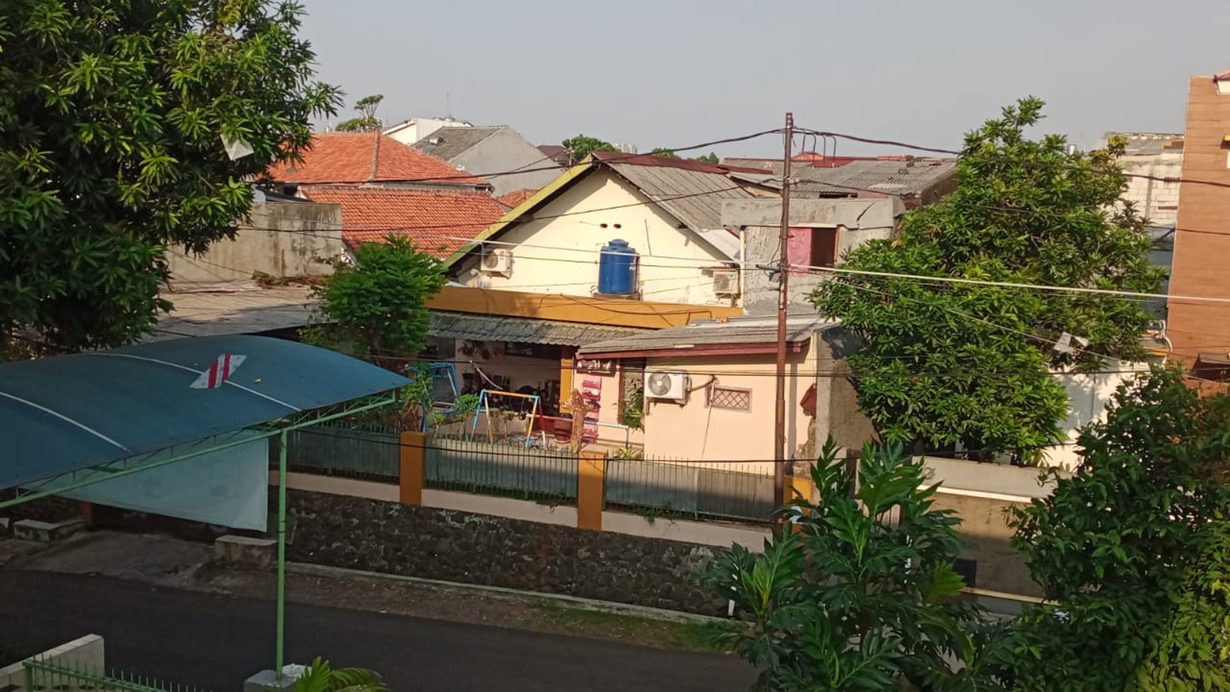 Rumah Hitung tanah Di Jl H Abdul Majid Dalam Komp Deplu, Cipete Jakarta Selatan