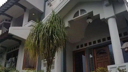 Rumah 2 Lantai , Sarijadi , dekat Politeknik Negri Bandung