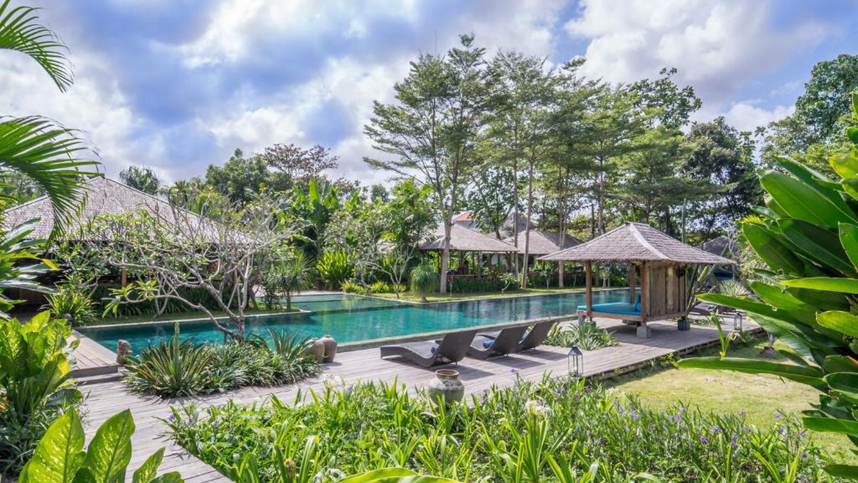 For Sale Leasehold - Luxury resort with high ROI riverside Canggu