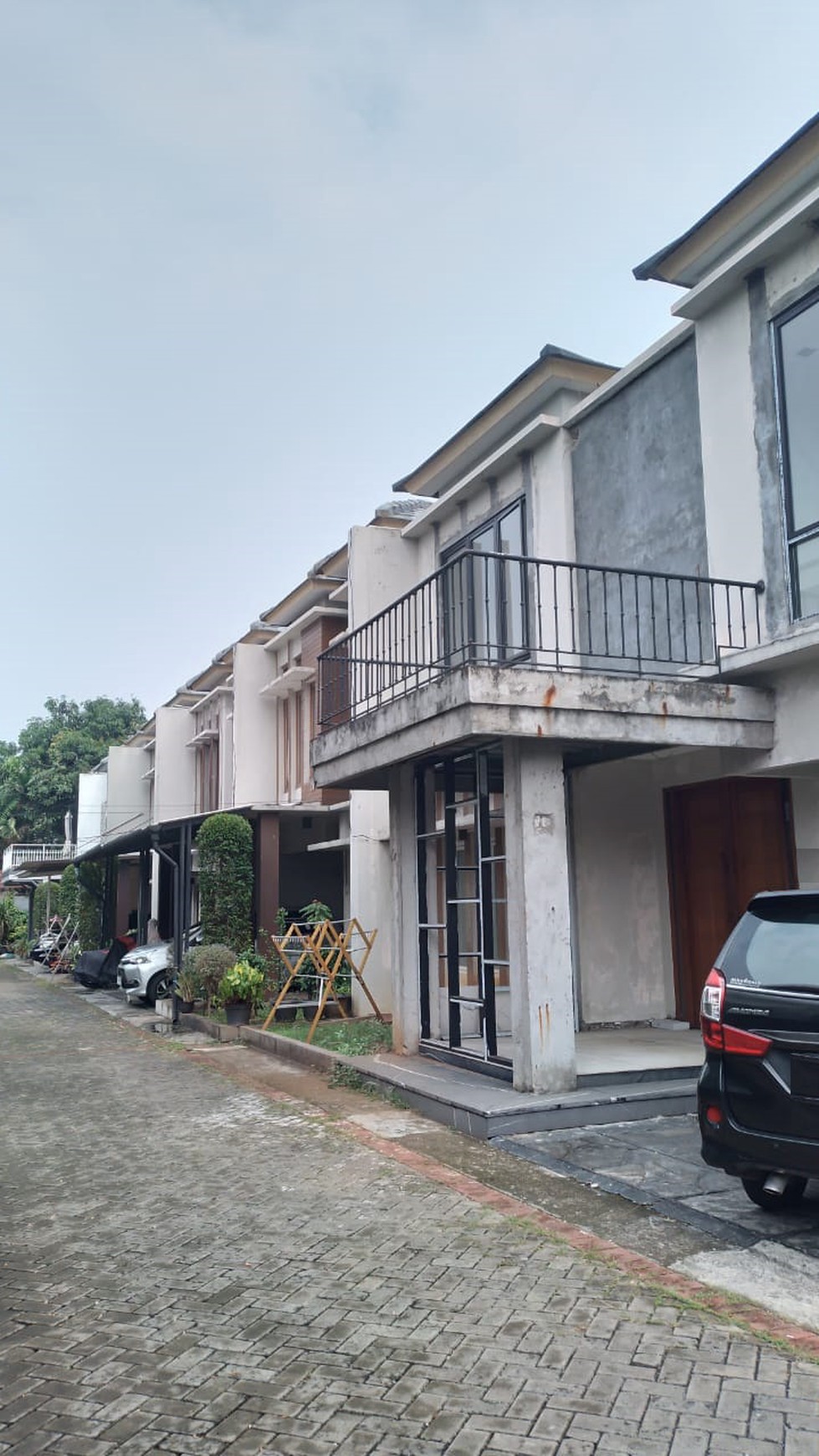 Rumah 2 lantai, lokasi strategis siap huni di Bintaro - Pesanggrahan