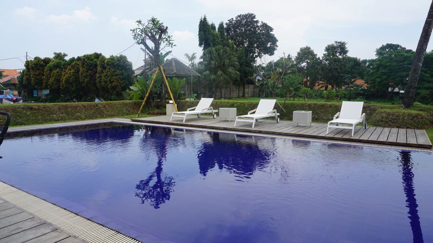 Rumah cluster Sasak Tinggi di Ciputat.