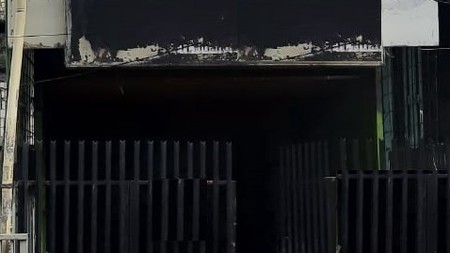 Ruko samping flyover Ciputat Raya.