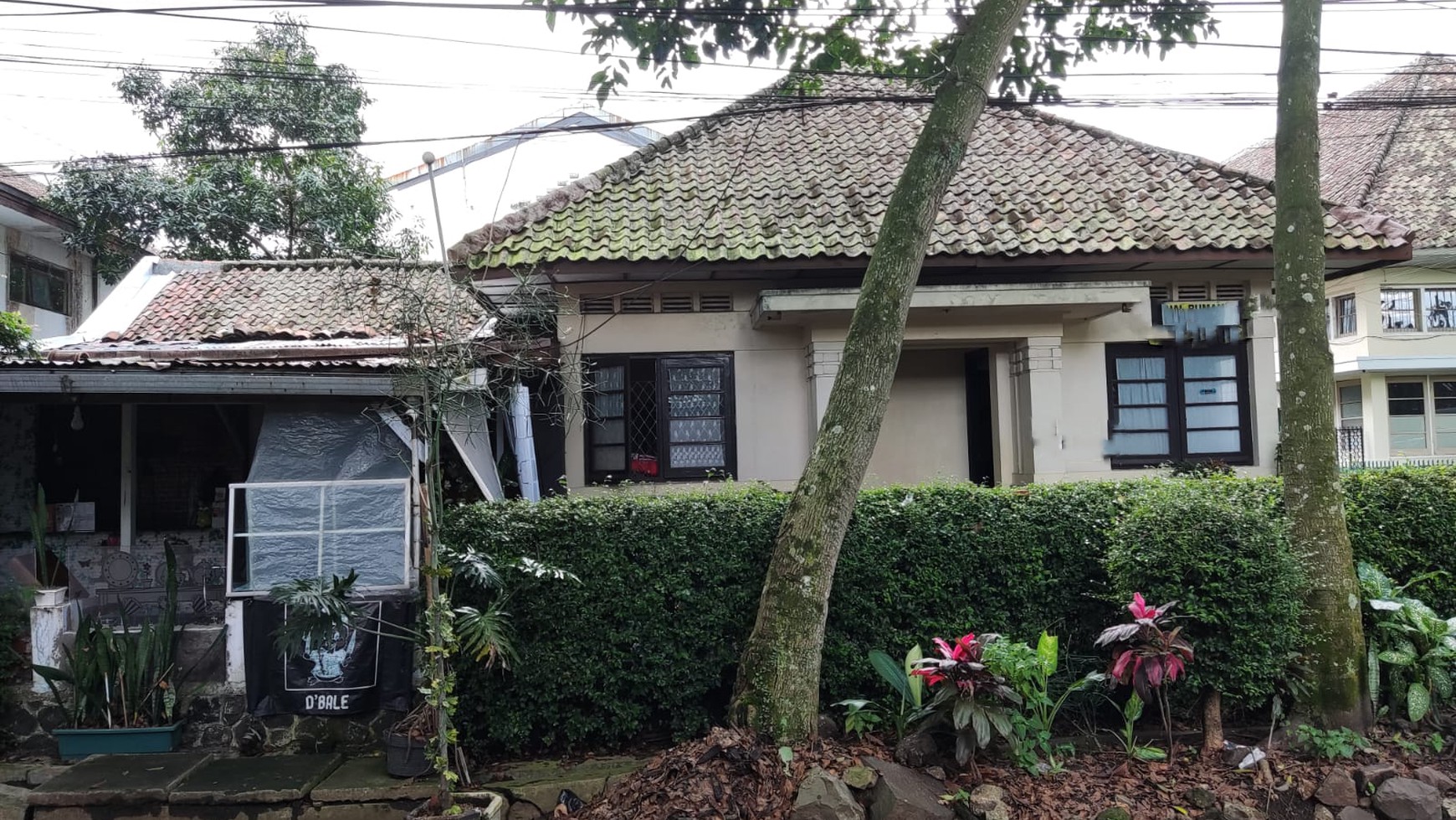 STRATEGIS! Rumah Luas Minimalis di Sayap Pandu, Bandung!