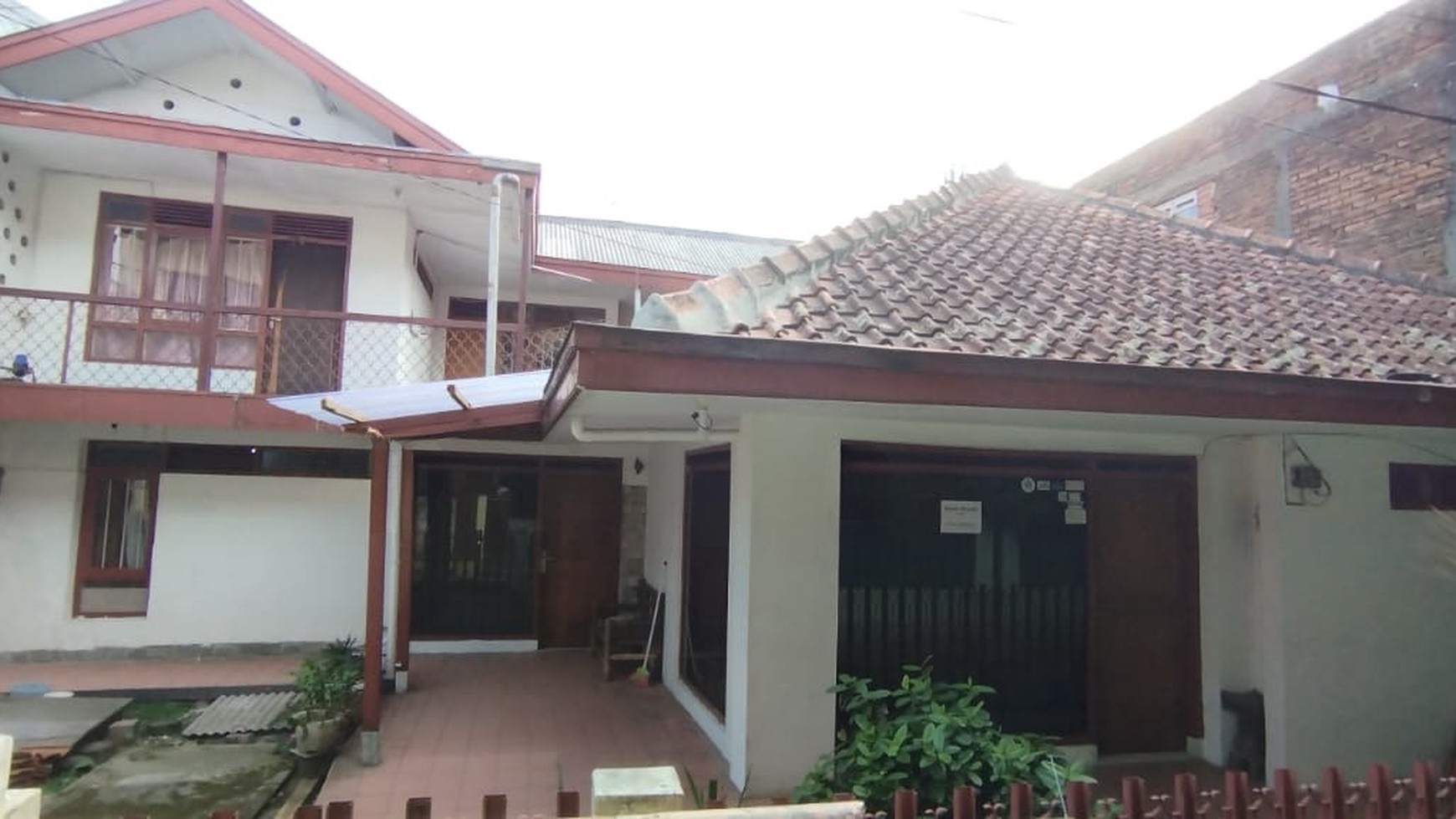 Rumah Minimalis di Sayap Sukajadi Bandung