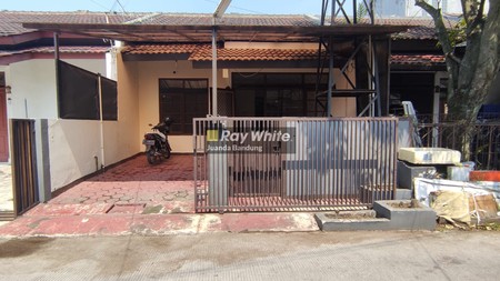 Turun Harga! Rumah Minimalis Lokasi Strategis di Taman Kopo Indah 2, Kopo - Bandung