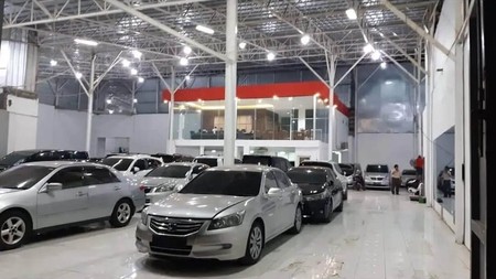 Showroom Husein Sastra Negara, Juru Mudi, Benda, Luas 2.500m2