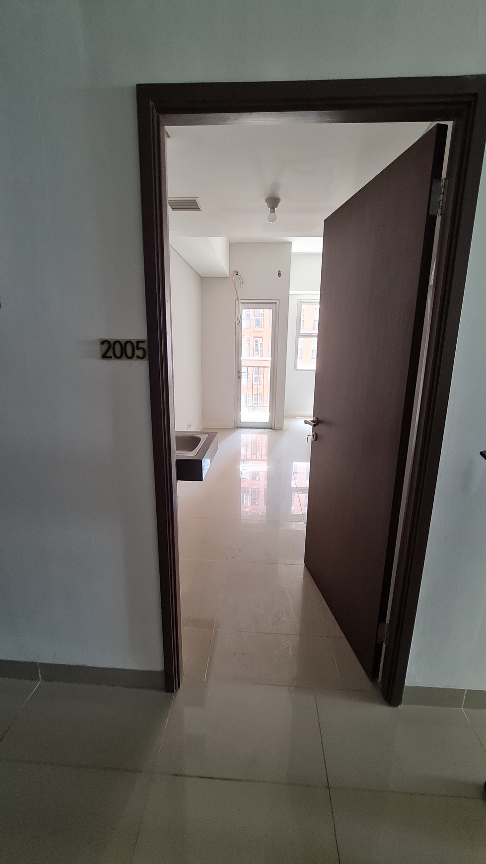 Apartemen Transpark Juanda Tower sapphire lantai 20 unit B 2005