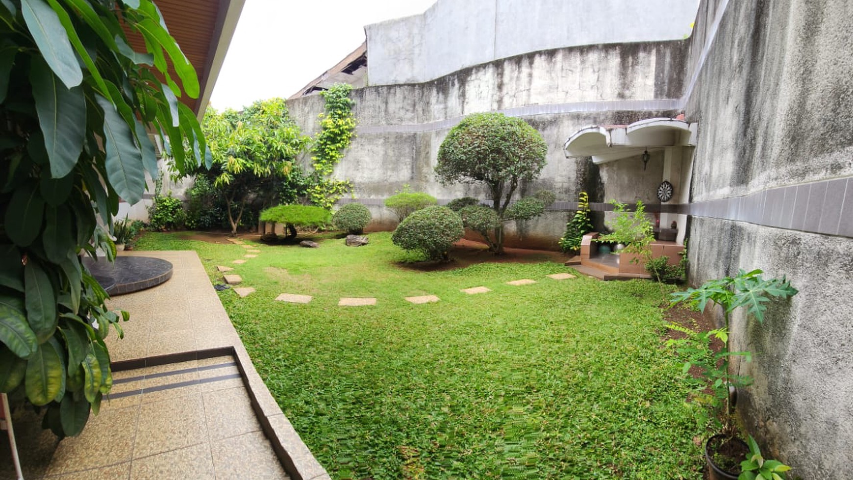 RUMAH DILOKASI TERBAIK DIMENTENG, JAKARTA PUSAT