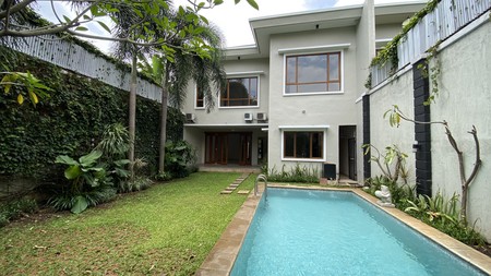 COMFY AND BEAUTIFUL HOUSE AT KEMANG