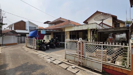 Rumah Bagus Siap Huni di Jl Cirendeu Raya, Ciputat Tangerang Selatan