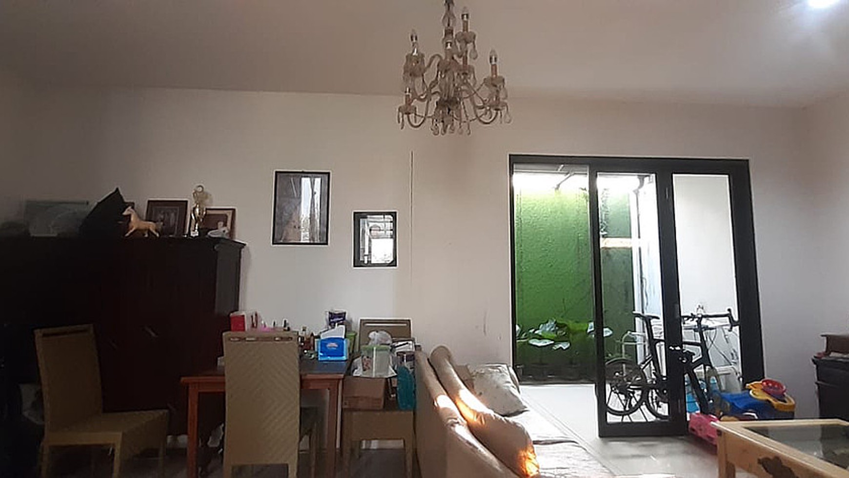 Rumah cantik, rapih dalam Cluster di Harves Bintaro