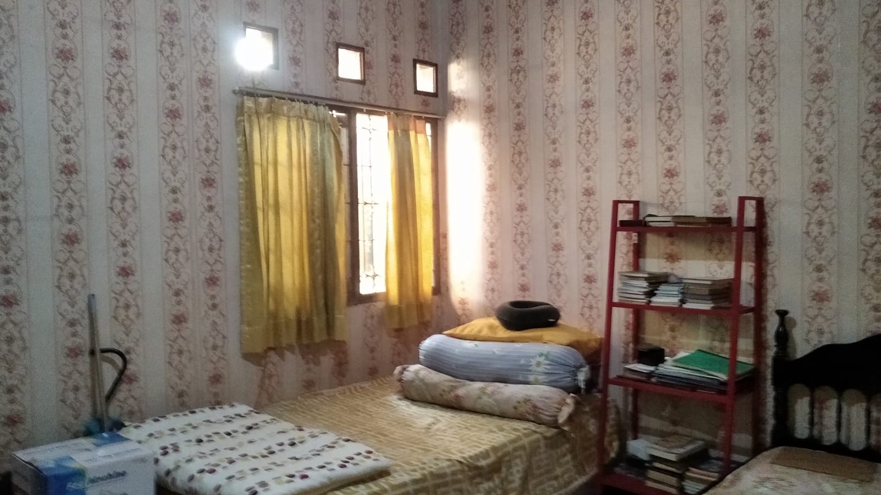 Termurah. Rumah 2 lantai Di Bukit Indah Serua
