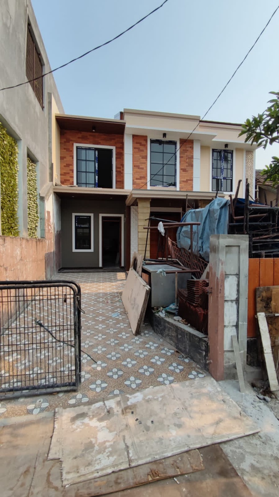 Hot Rent. Rumah bagus Griya Loka, BSD
