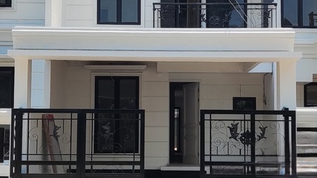 Murah. Rumah mewah Villa Melati Mas, Serpong