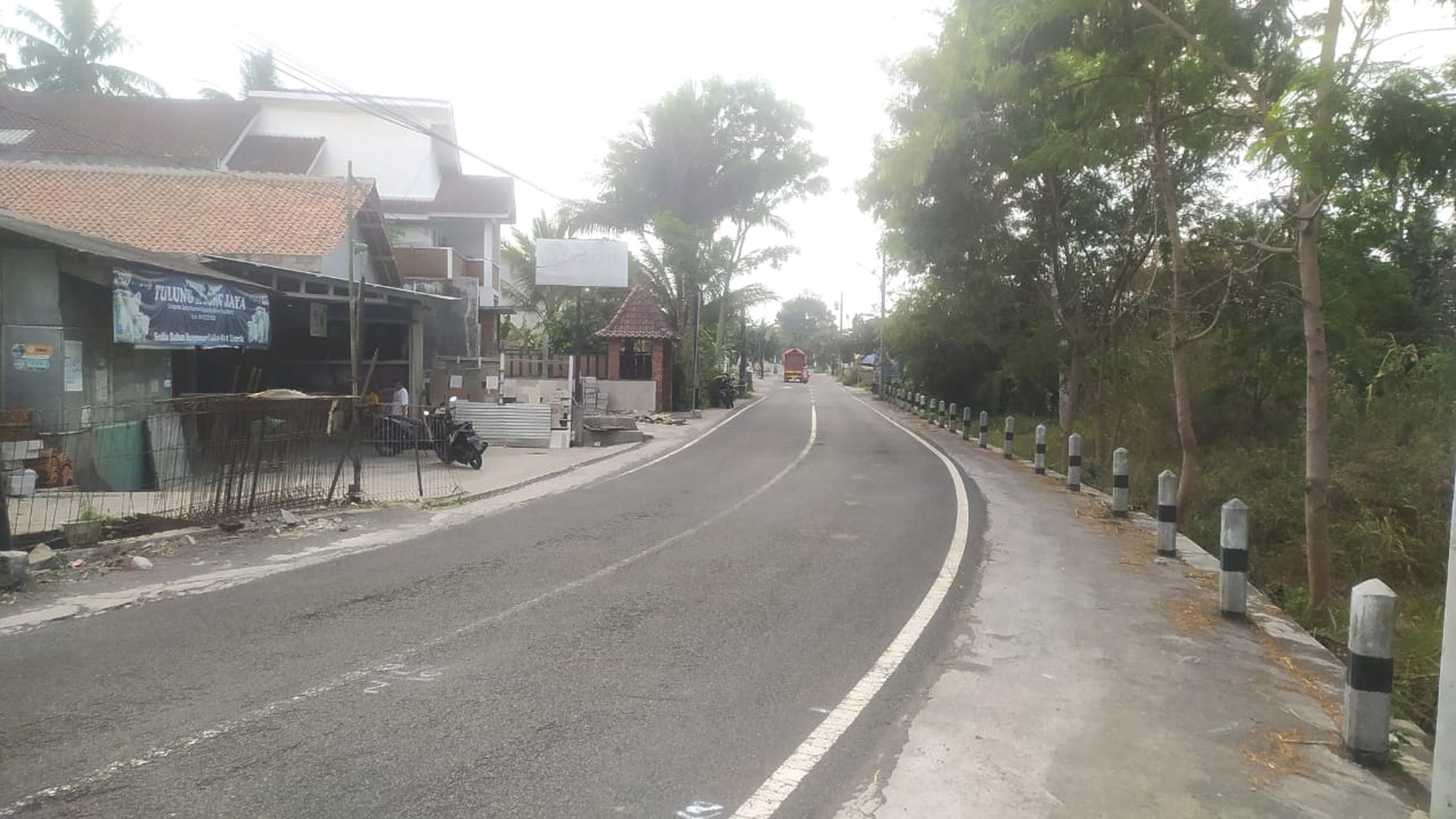 Disewakan Tanah 1200 Meter Persegi Lokasi Dekat Kampus UII Ngemplak Sleman 