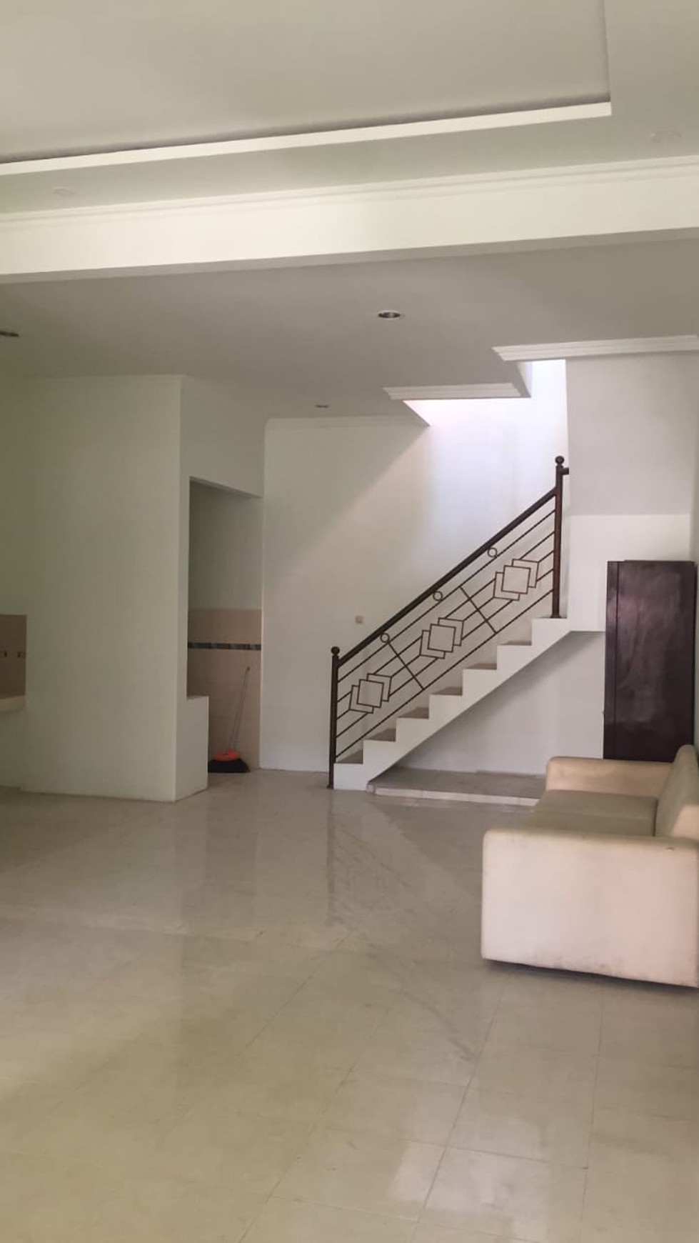 Rumah Graha Sampurna Indah Wiyung Surabaya RENOV Baru GALVALUM Strategis Dekat Royal Residence, Pakuwon Mall, PTC