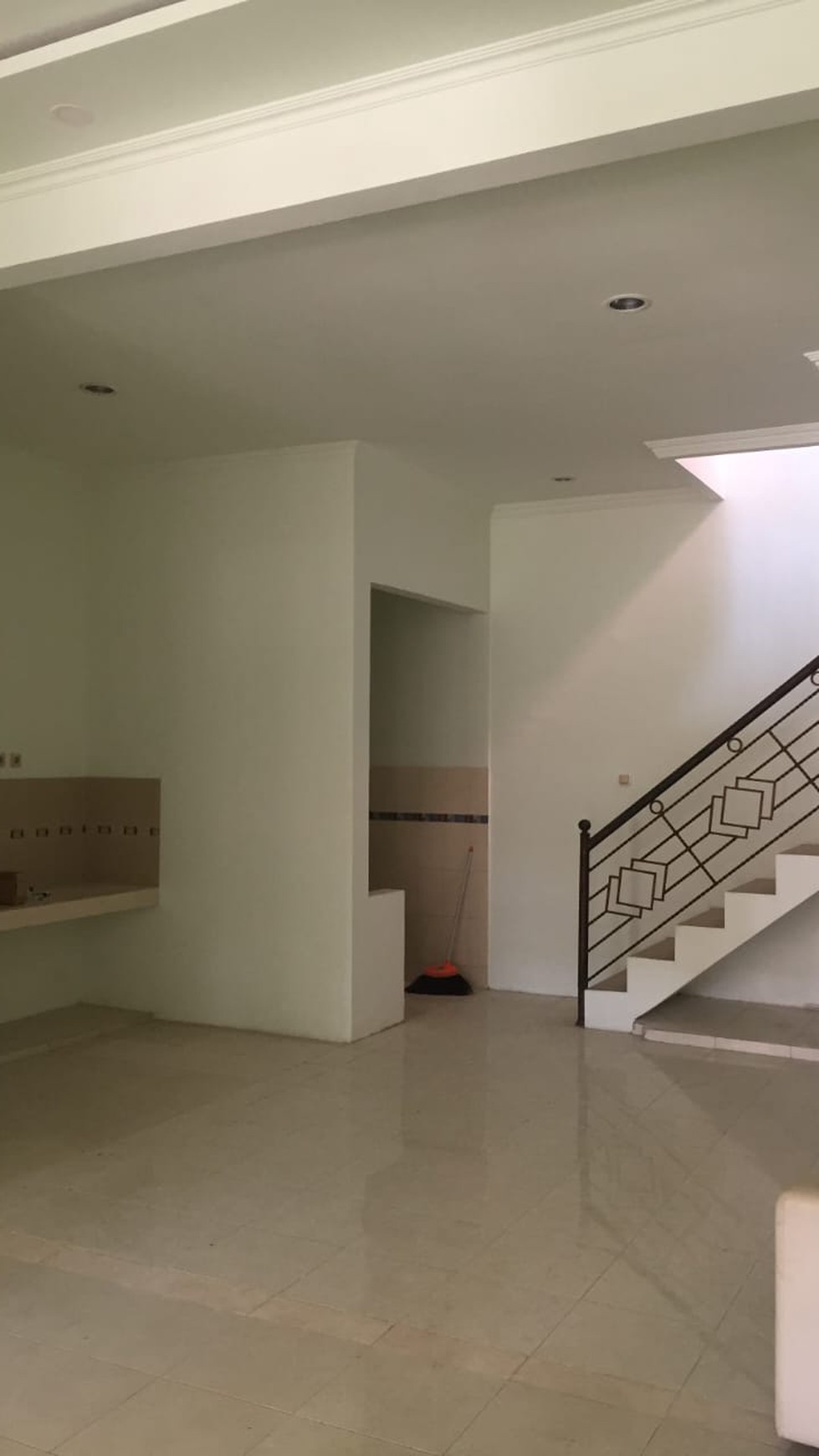 Rumah Graha Sampurna Indah Wiyung Surabaya RENOV Baru GALVALUM Strategis Dekat Royal Residence, Pakuwon Mall, PTC