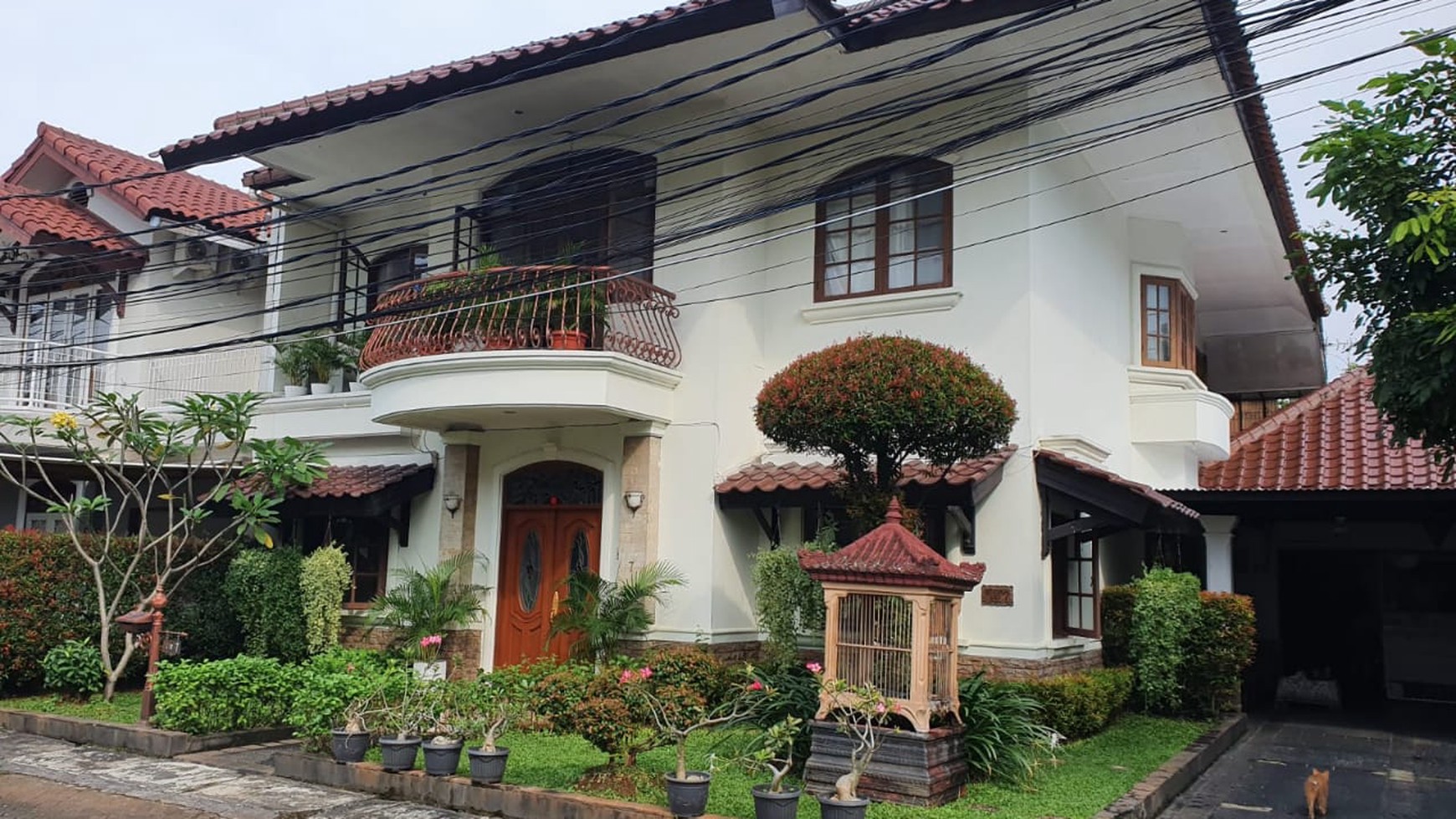 Rumah Bagus di Jl Darmajaya, Villa Pejaten Town House Pejaten Barat Jakarta Selatan