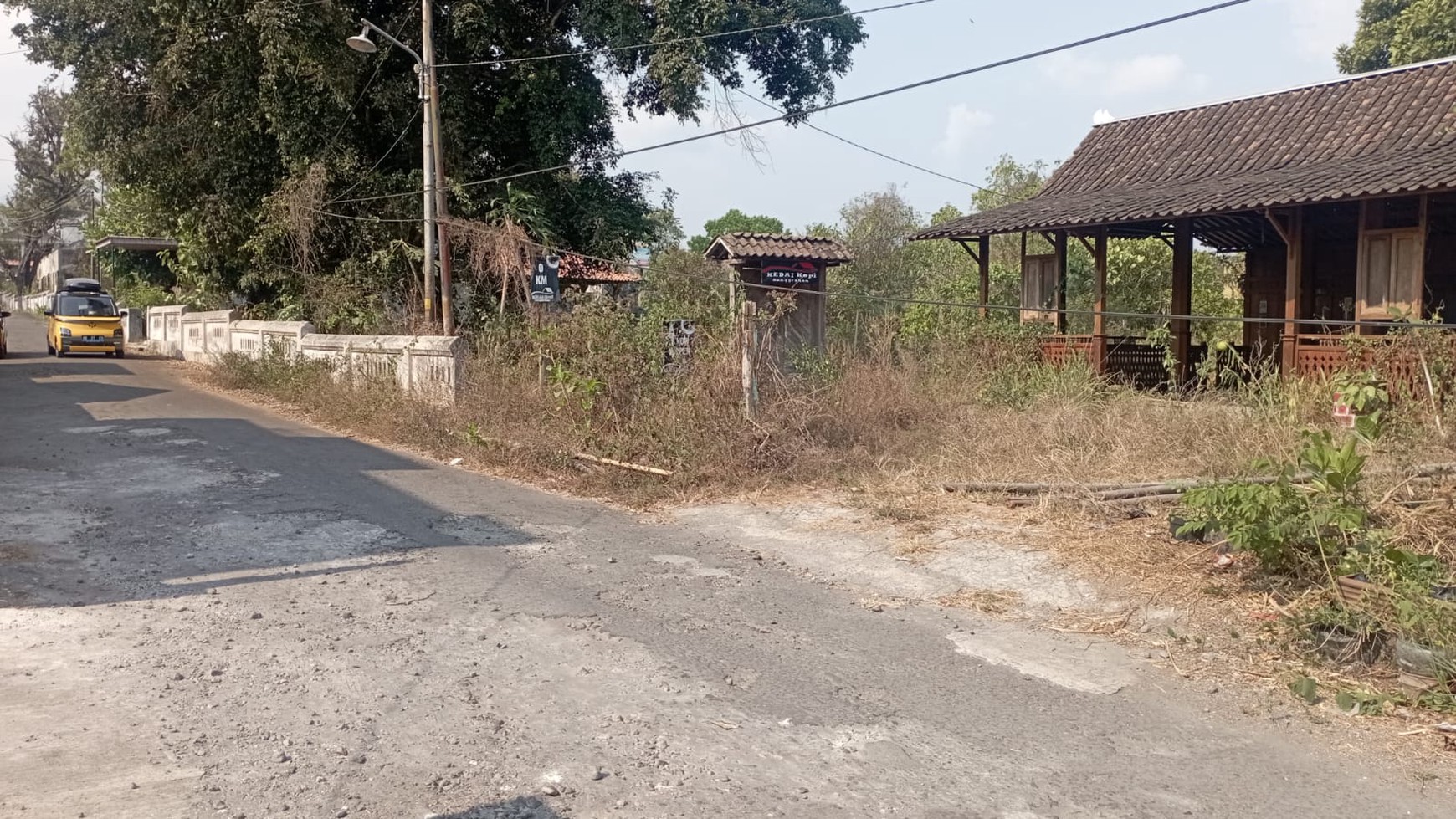 Tanah Pekarangan Luas 305 Meter Persegi Lokasi Pakembinangun Sleman 