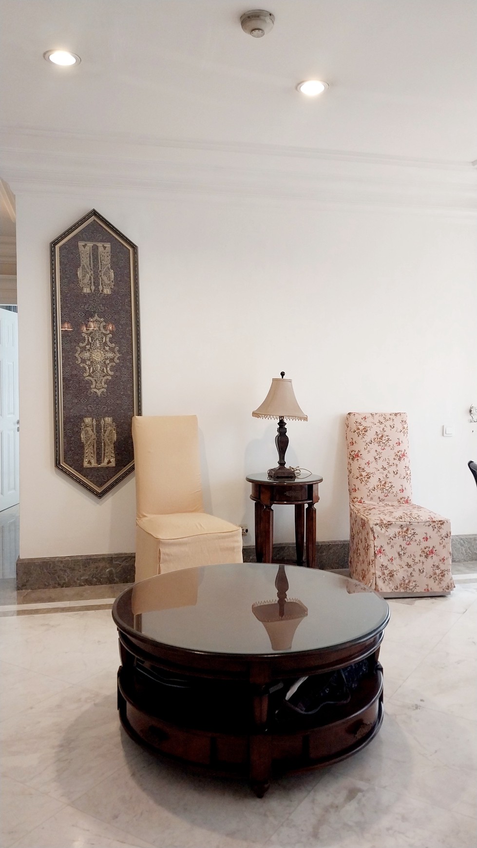 Comfortable Fully Furnished Apartment in South Jakarta