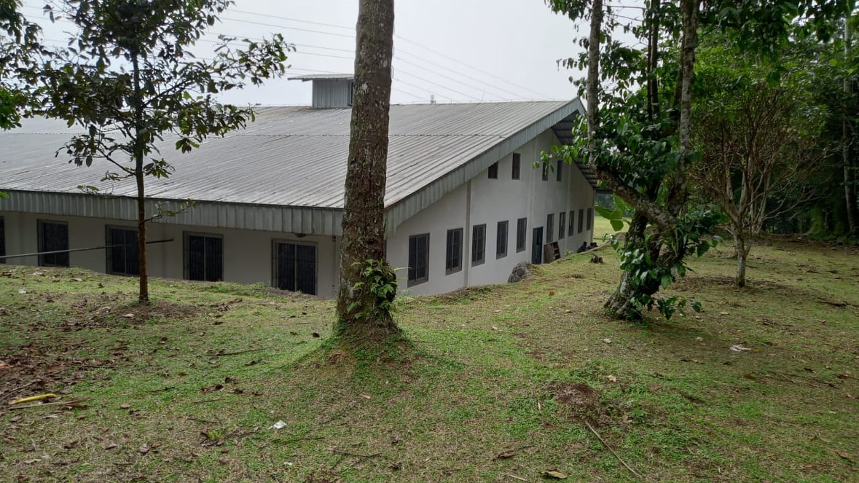 Pabrik Boneka di Cicurug Sukabumi, luas pabrik 3400m2, ases dekat exit tol Cigombong, dekat taman matahari