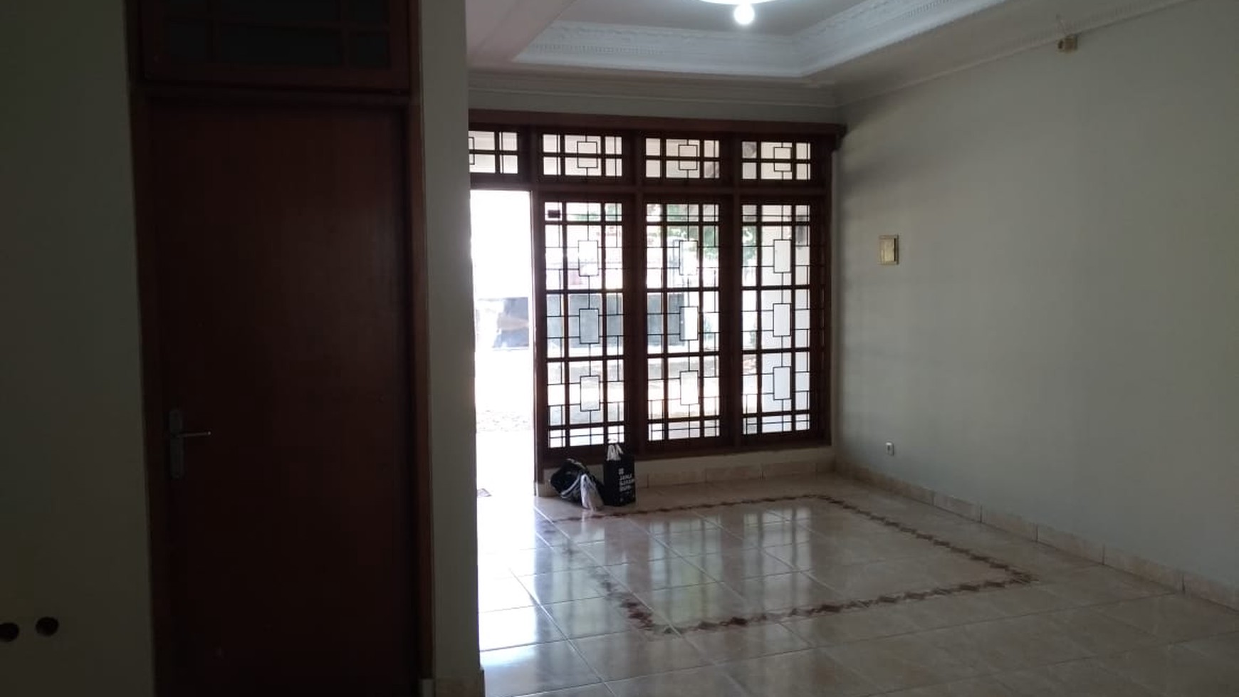 Rumah satu lantai Jalan Haji Naman Pondok Kelapa, jakarta timur