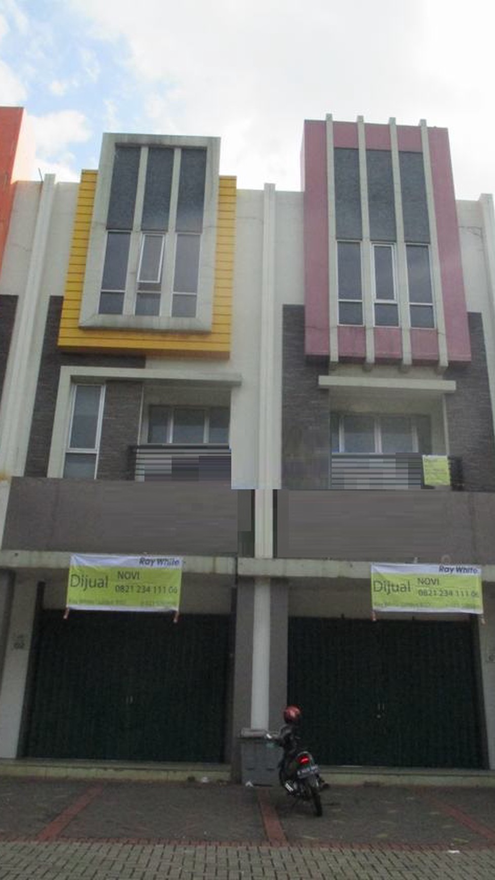 turun harga dijual cepat Ruko Flourite Gandeng boleh beli per unit, Flourite Gading Serpong.