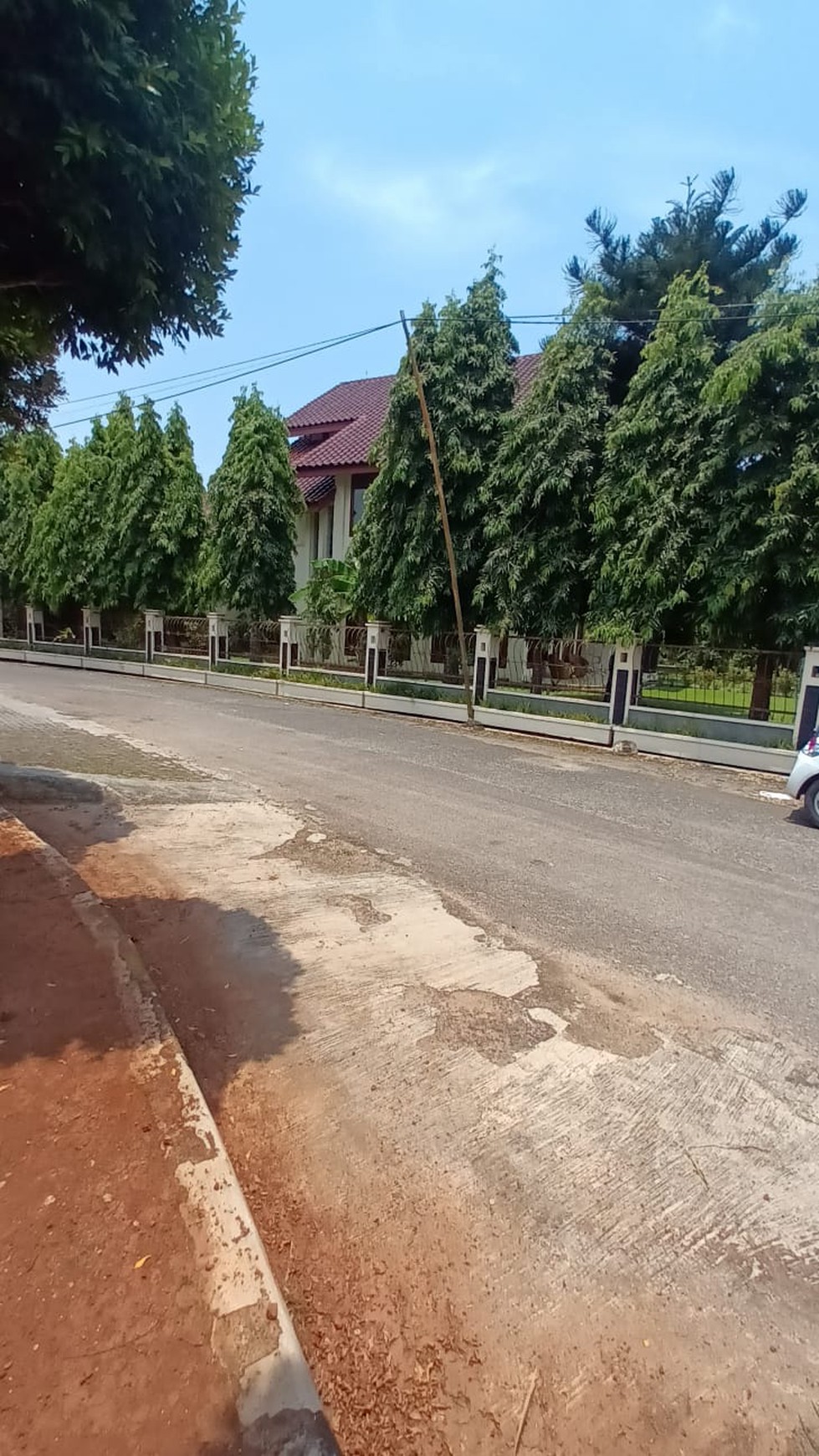 Miliki Rumah 3 Lantai View Laut Banget lin