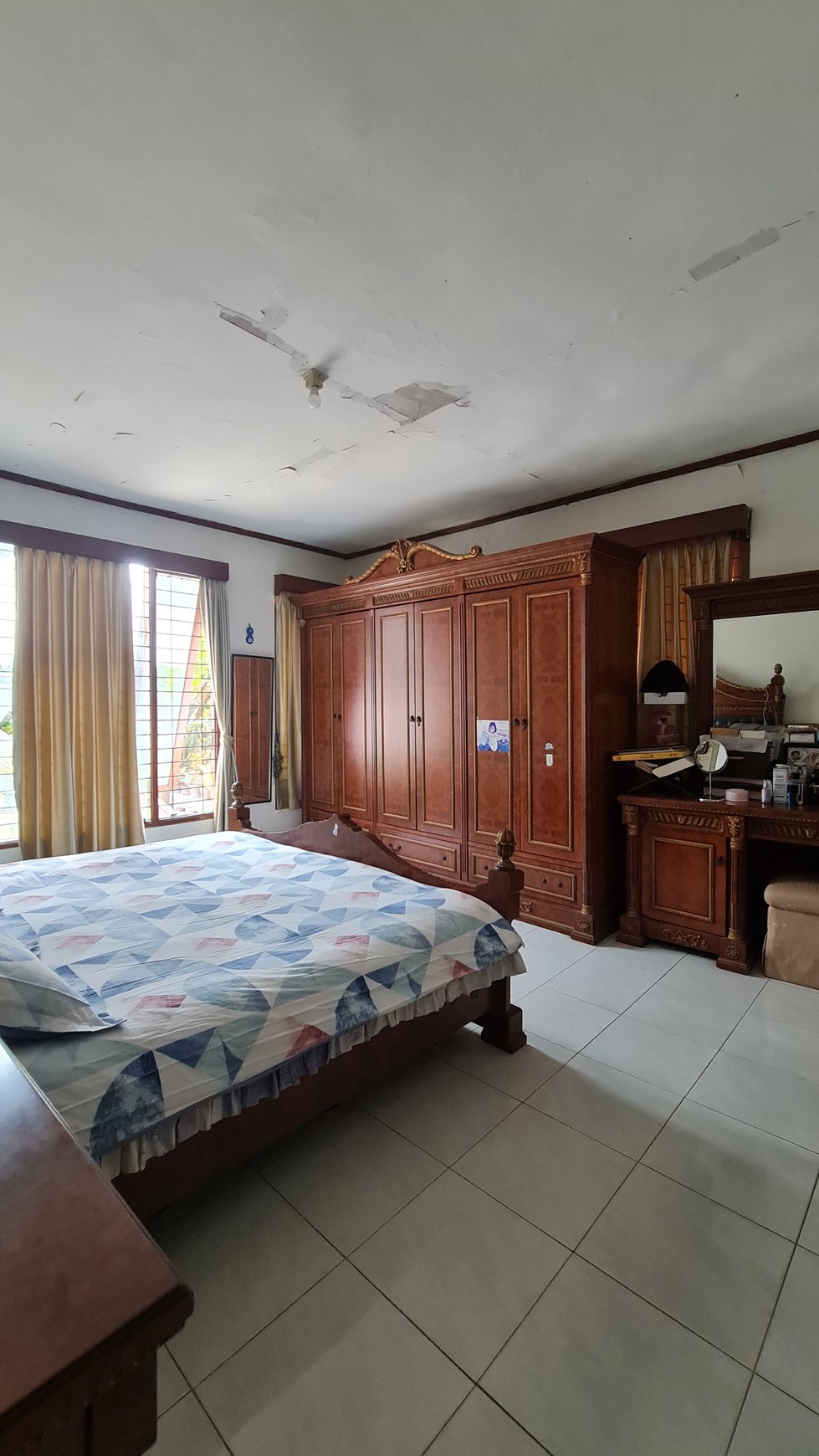 Dijual Rumah Komplek Bangun Lestari Tangerang Selatan 