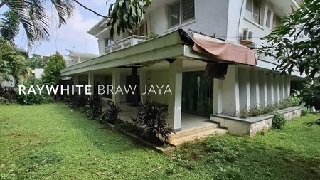 Rumah Lama Siap Huni Lokasi Strategis Area Kebayoran Baru